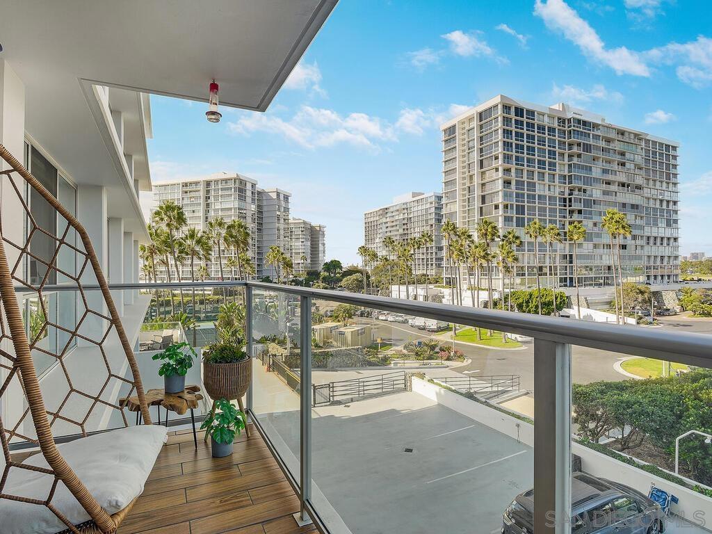 Coronado Shores - Residential