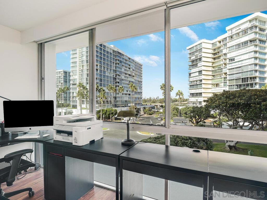 Coronado Shores - Residential