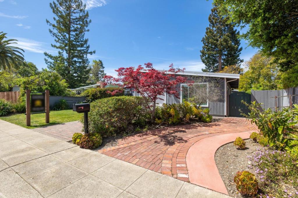 342 Carolina Lane