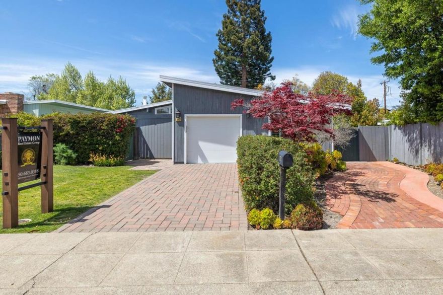 Stunning 5-bedroom, 2.5-bath Eichler home that was thoughtfully expanded and remodeled in 2018. Bathed in natural light, this mid-century modern gem features signature open-beam ceilings and a seamless indoor-outdoor flow that epitomizes California living. The 2018 renovation seamlessly blends timeless Eichler design, creating a spacious and stylish environment that is perfect for both everyday comfort and entertaining. Located in one of Palo Alto's most desirable neighborhoods, this home is within proximity to top-rated Palo Alto schools, parks, and major tech campuses.A rare opportunity to own a turnkey Eichler in a world-class location.