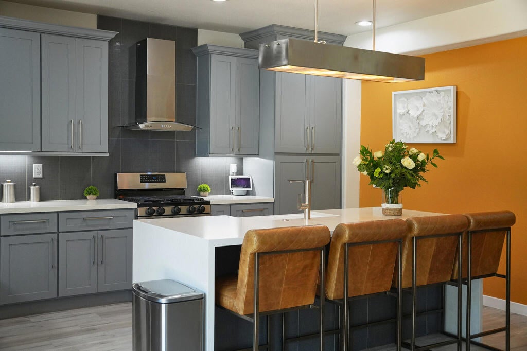 83808 Avenida Verano