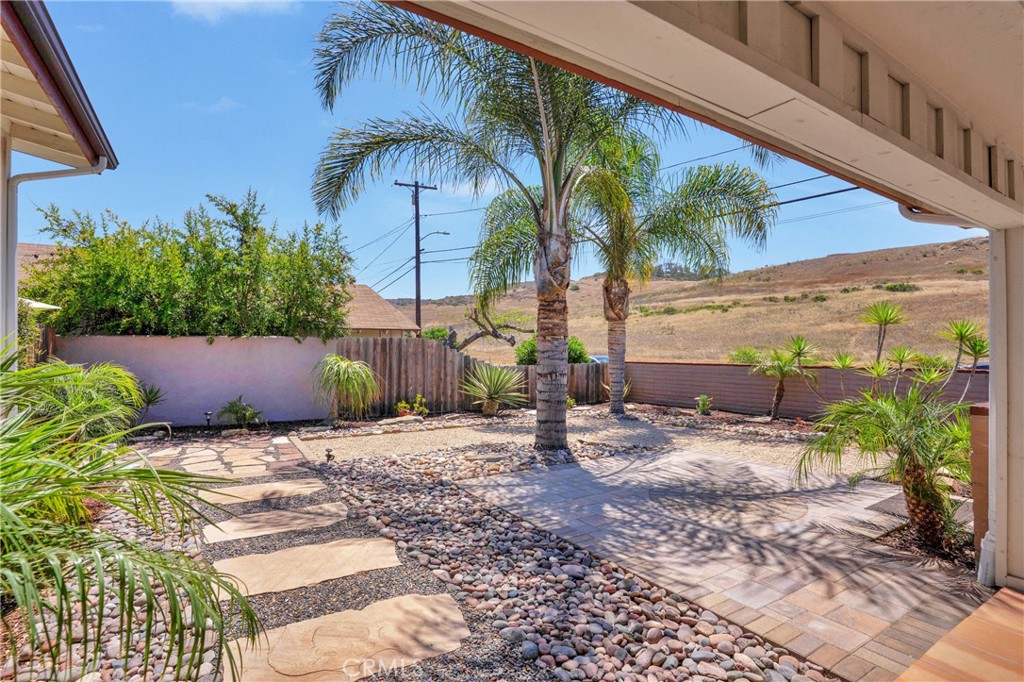 12674 Metate Lane