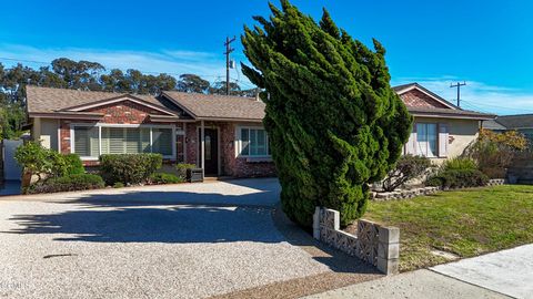 3820 S J Street Oxnard CA 93033