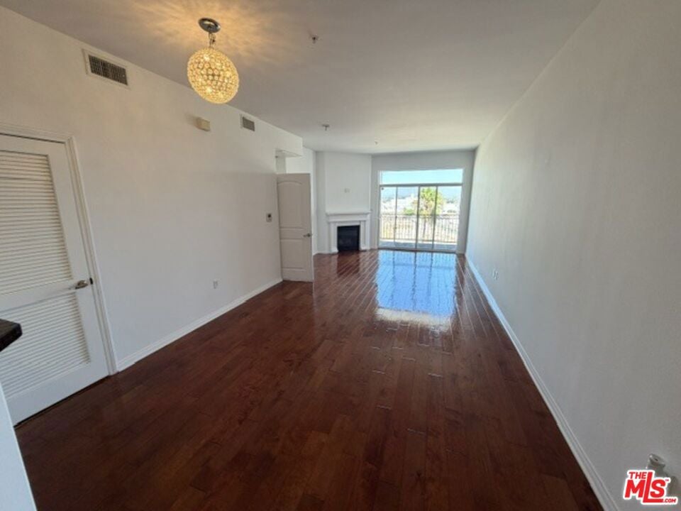 3750 Santa Rosalia Dr. 507