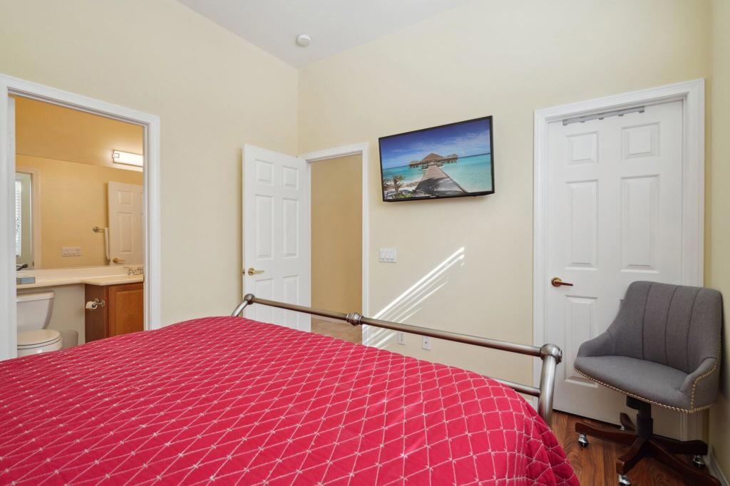 Heritage Palms CC - Residential Lease