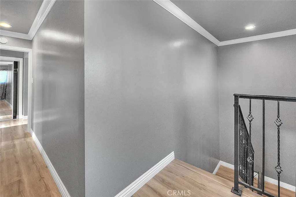 Los Angeles, California 90047, United States, 4 Bedrooms Bedrooms, ,3 BathroomsBathrooms,Residential,Active,182050