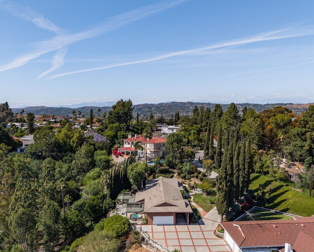 3103 Flintridge