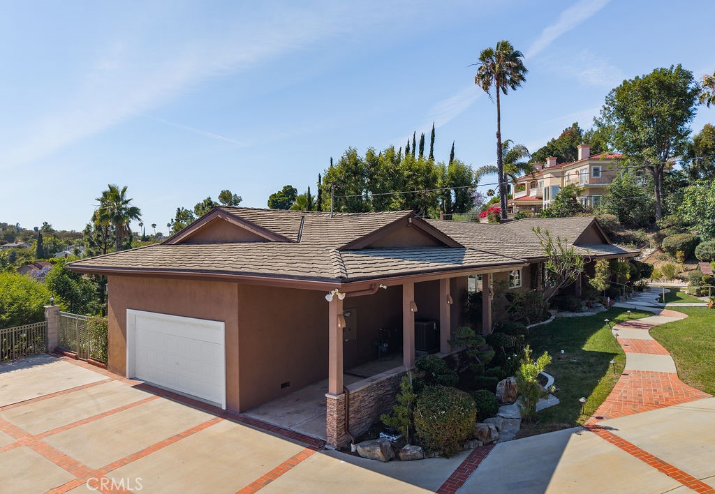 3103 Flintridge