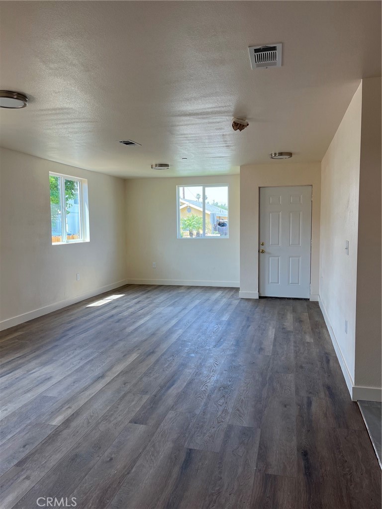234 -234 1/2 E 81st