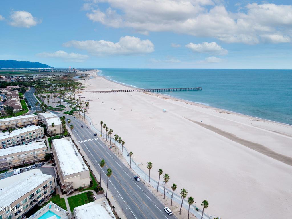 209 S Ventura Road 18