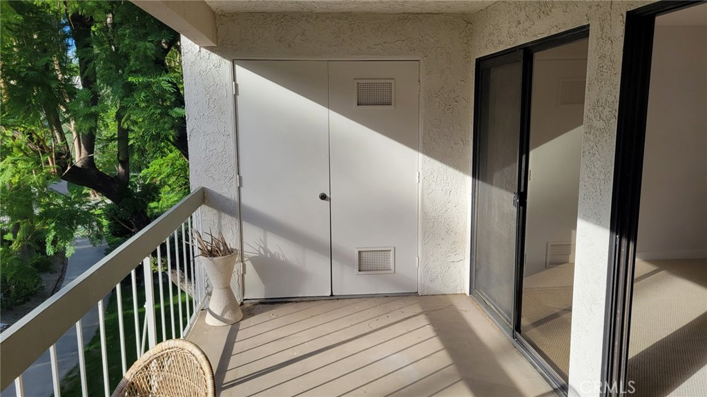 2023 N Via Miraleste 1022