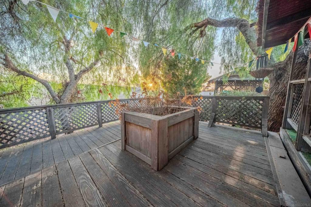 155 Las Flores Dr 117