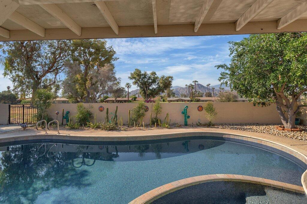 Palm Desert Country - Residential Lease