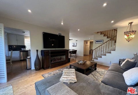 Tiny photo for 5407 Isabella Court, Agoura Hills, CA 91301 (MLS # 26843255)