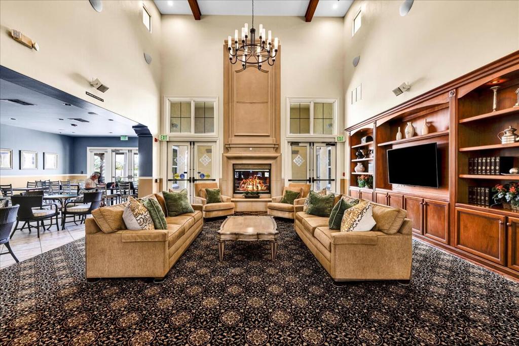 Four Seasons - Residential