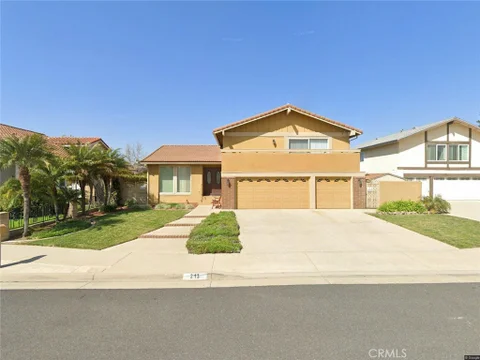 MLS: OC26114538