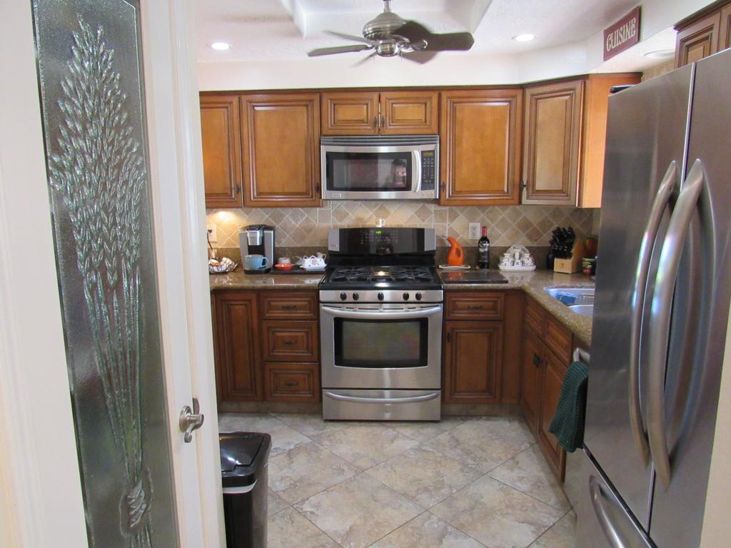 606 Woodcrest Lane