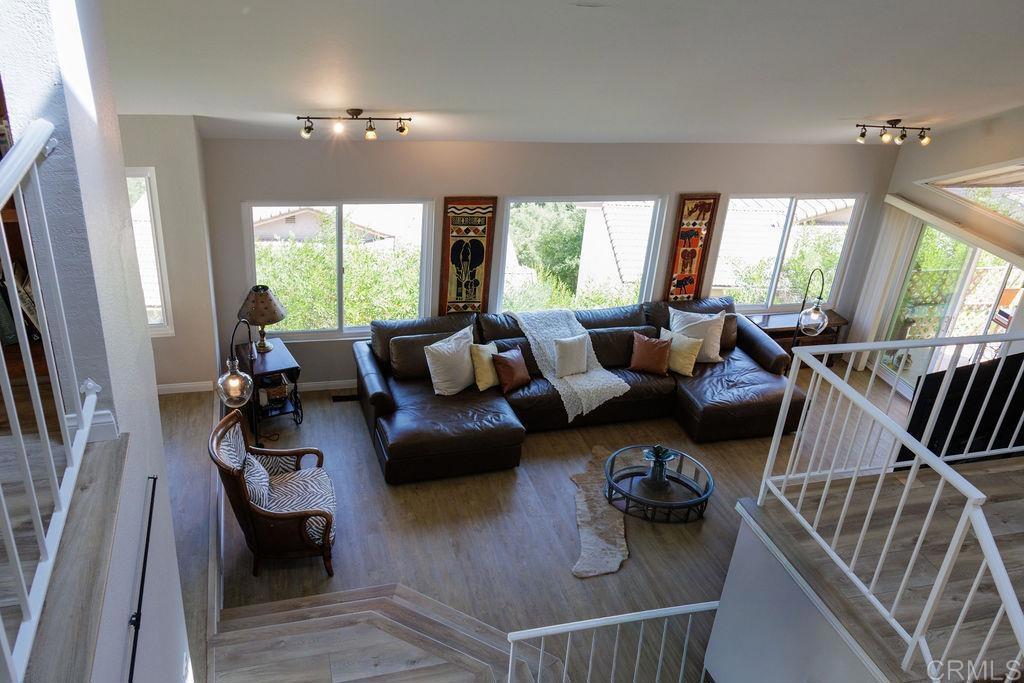 15615 Vista Vicente Drive 11
