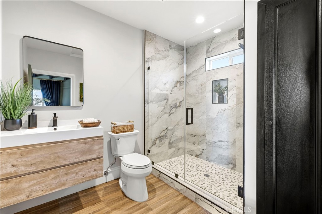 Porter Ranch, California, 91326, United States, 5 Bedrooms Bedrooms, ,7 BathroomsBathrooms,Residential,Active,2039021