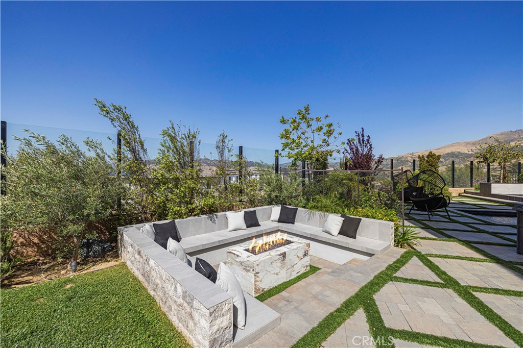 Porter Ranch, California, 91326, United States, 5 Bedrooms Bedrooms, ,7 BathroomsBathrooms,Residential,Active,2039021