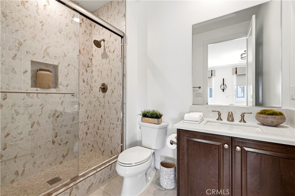 Porter Ranch, California, 91326, United States, 5 Bedrooms Bedrooms, ,7 BathroomsBathrooms,Residential,Active,2039021