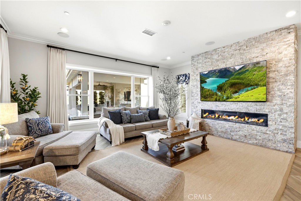 Porter Ranch, California, 91326, United States, 5 Bedrooms Bedrooms, ,7 BathroomsBathrooms,Residential,Active,2039021