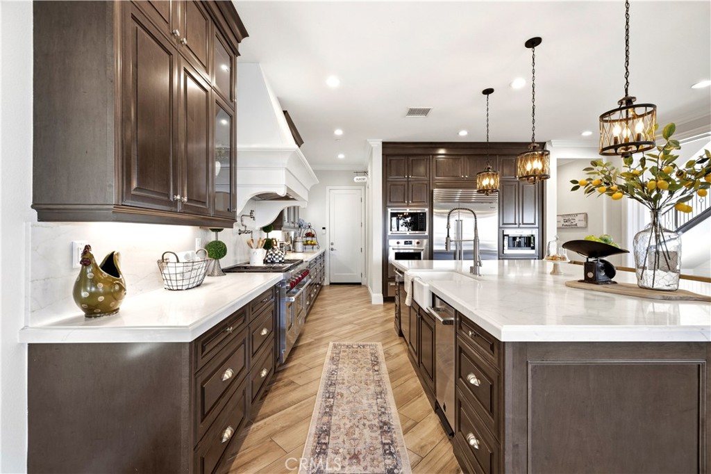 Porter Ranch, California, 91326, United States, 5 Bedrooms Bedrooms, ,7 BathroomsBathrooms,Residential,Active,2039021