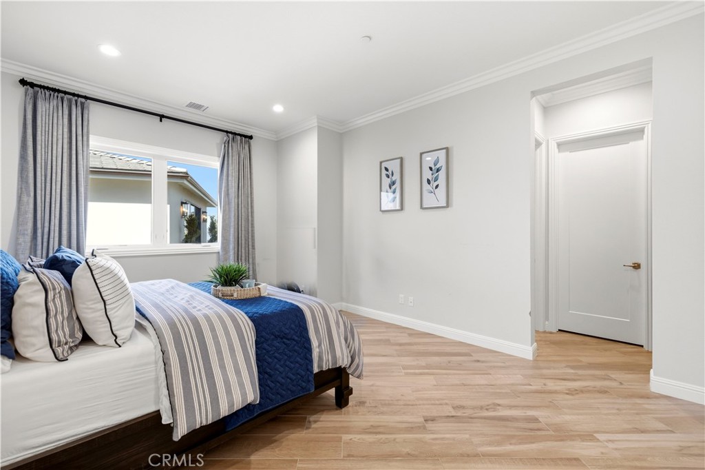 Porter Ranch, California, 91326, United States, 5 Bedrooms Bedrooms, ,7 BathroomsBathrooms,Residential,Active,2039021