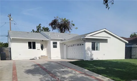 1637 Highland, Santa Ana, CA 92703 - MLS#: RS26024193