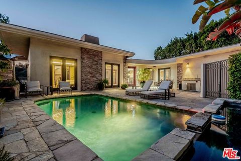 Photo of 1667 Waynecrest Drive, Beverly Hills, CA 90210 (MLS # 25614127)