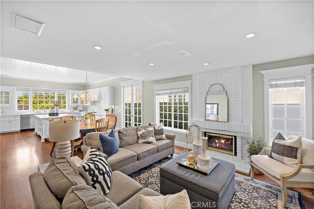 21 Emerald, Irvine CA 92614 - Photo 6