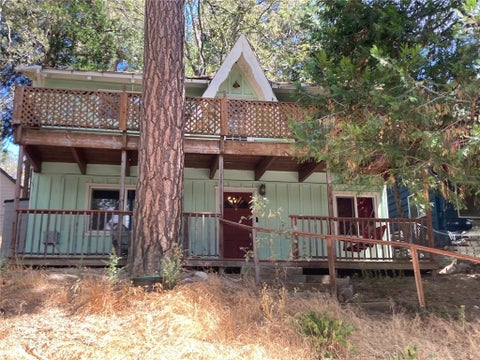 Photo of 143 Western DR, Cedar Glen, CA 92321 (MLS # IG26193612)