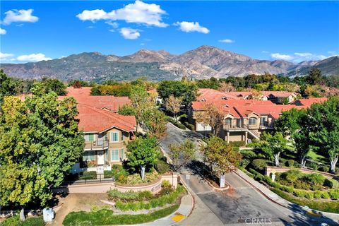 Photo of 15 Via Hermosa, Rancho Santa Margarita, CA 92688 (MLS # SW25275352)