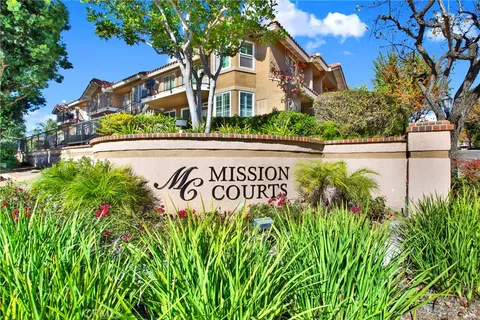 15 Via Hermosa, Rancho Santa Margarita, CA 92688 - MLS#: SW25275352