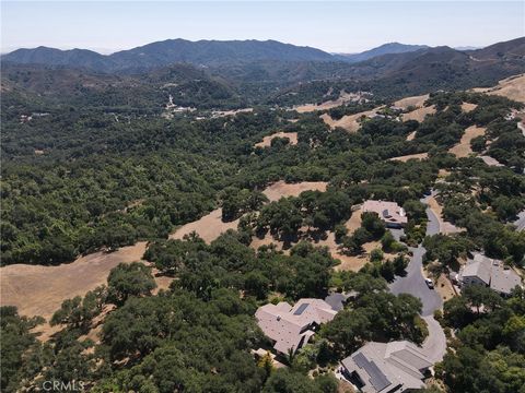 Tiny photo for 12703 Paso Verde Court, Atascadero, CA 93422 (MLS # NS26088211)