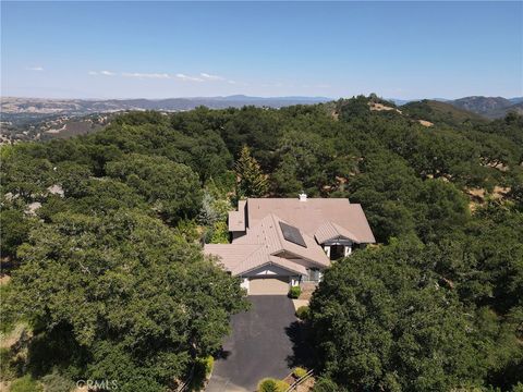 Tiny photo for 12703 Paso Verde Court, Atascadero, CA 93422 (MLS # NS26088211)