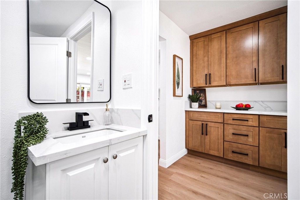 Lake Forest Keys (LK) - Residential