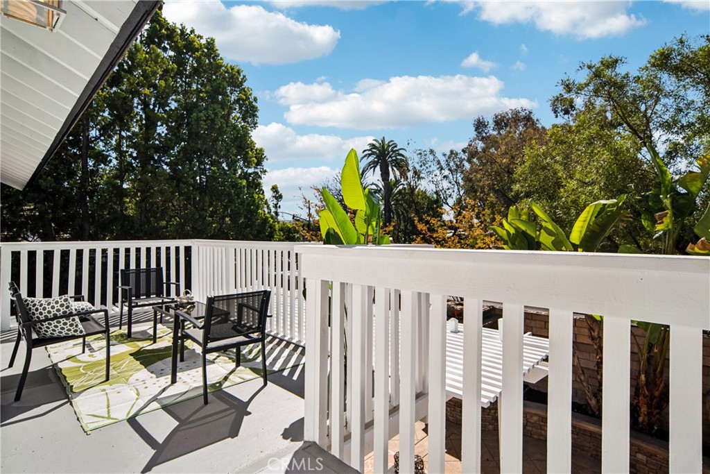 Lake Forest Keys (LK) - Residential