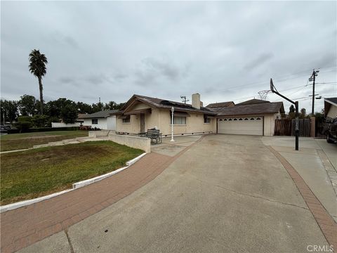 Photo of 11052 Faye, Garden Grove, CA 92840 (MLS # PW25230006)