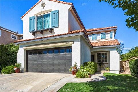 Photo of 32236 Big Oak LN, Castaic, CA 91384 (MLS # SR26186755)