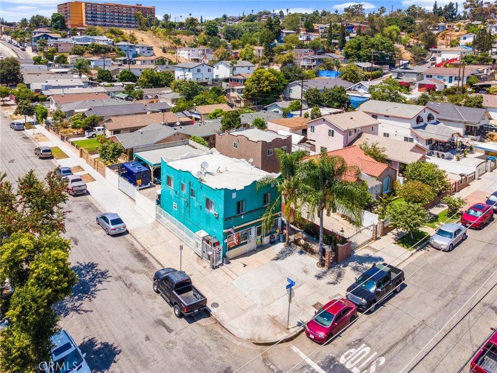 801 N Marianna