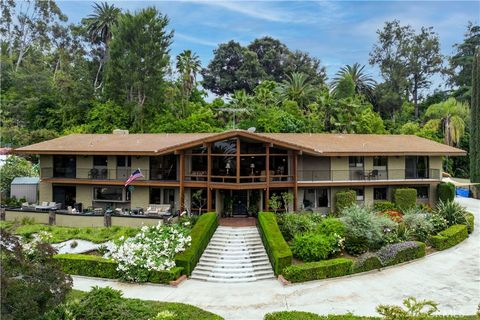 1471 Rosehill Redlands CA 92373