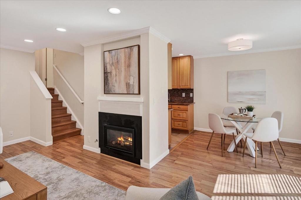 912 La Barbera Drive