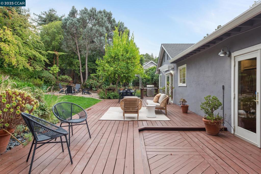 LARKEY AREA - Residential