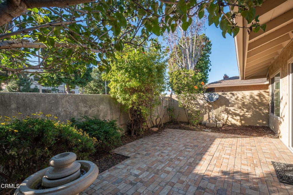 La Ventana - 3778 - Residential