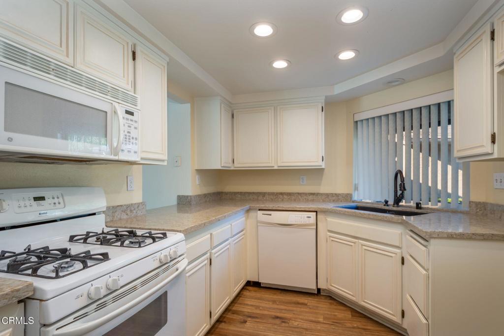 La Ventana - 3778 - Residential