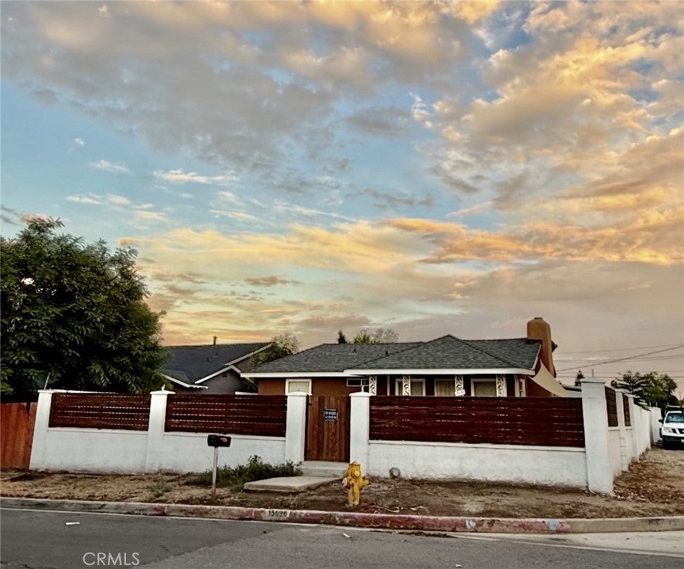 15096 Paddock Street