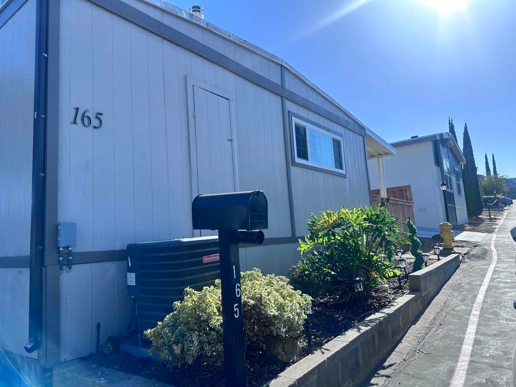 13162 Highway 8 Business SPC 165
