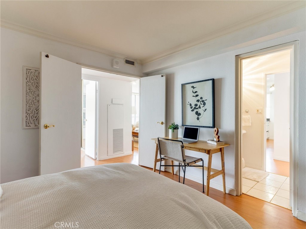 Queens Surf (QS) - Residential