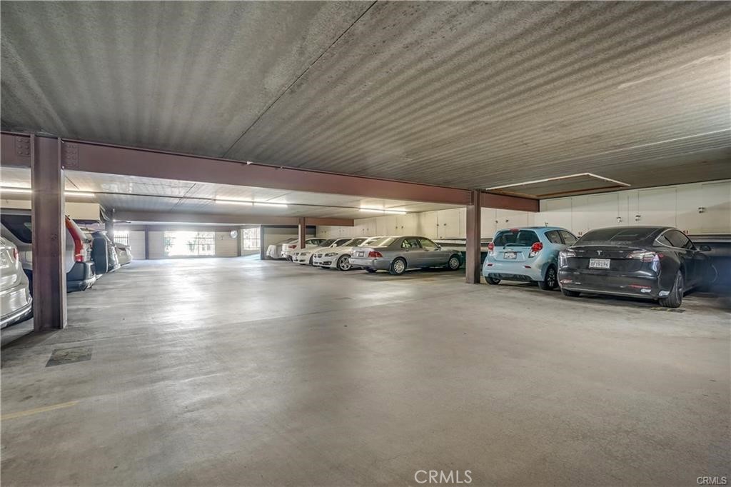 Queens Surf (QS) - Residential